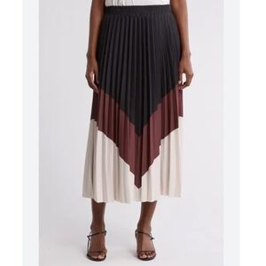 Max Studio Chevron Colorblock Pleated Maxi Skirt Size Medium